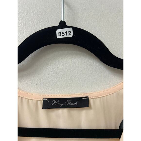 Honey Punch Romper Peach color Sz XS - Picture 3 of 3